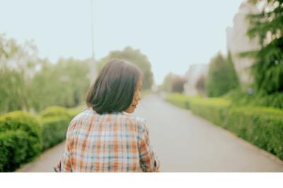 妇女节给妈妈的微信短信（三八妇女节对自己说说）